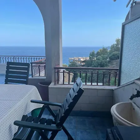 Letojanni Apartament * Letojanni